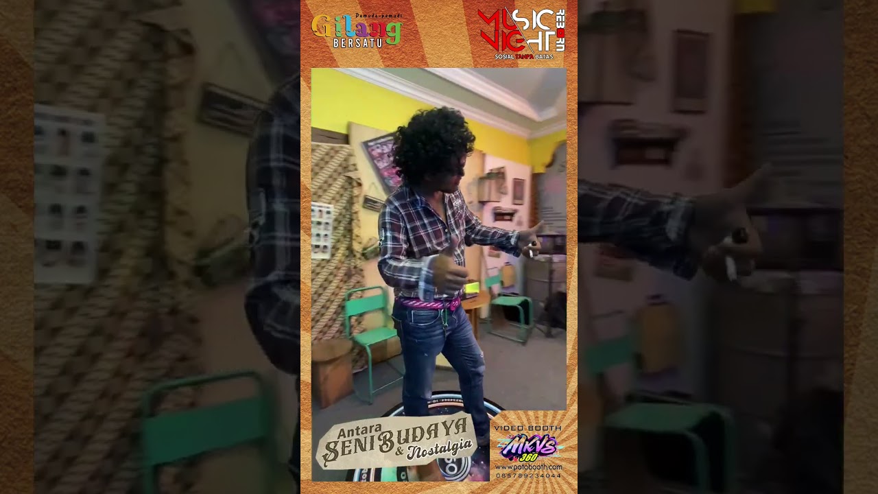 Sewa Photo Booth untuk Pernikahan, Acara Perusahaan, & Ulang Tahun  Hiburan Unik dan Kenangan Seru