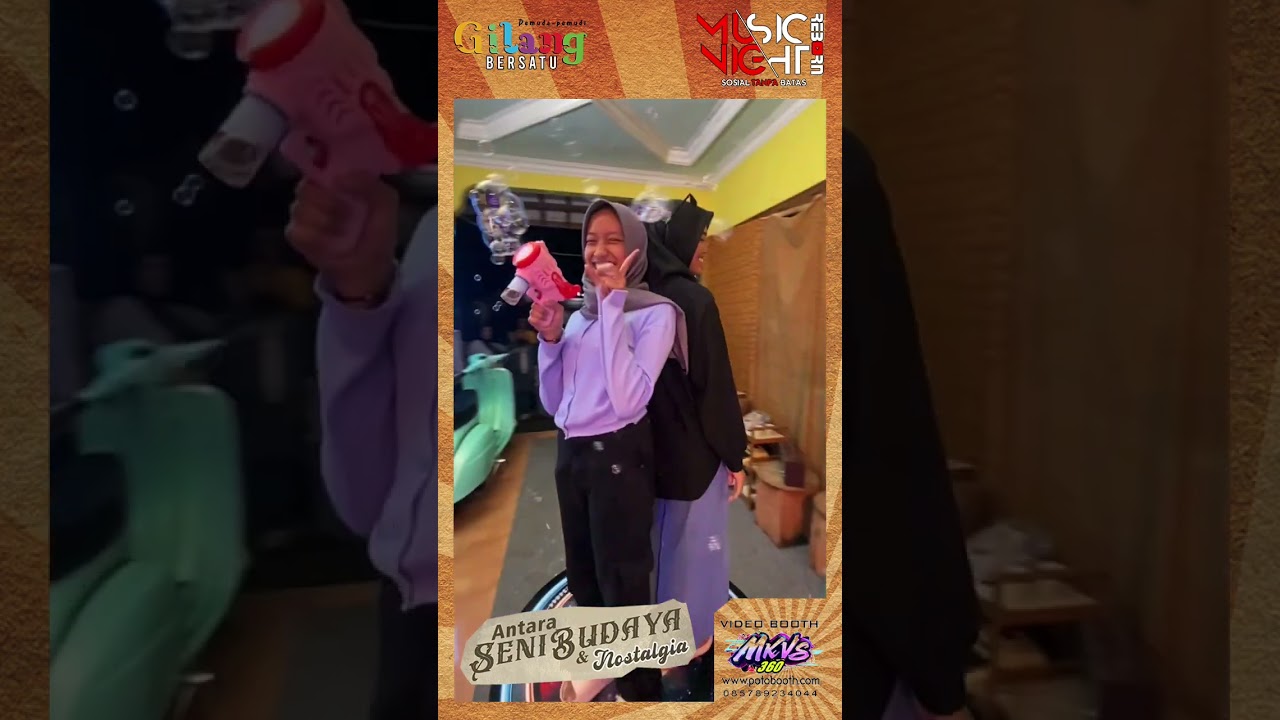 Sewa Photo Booth Semarang Hiburan Interaktif untuk Acara Spesial Anda