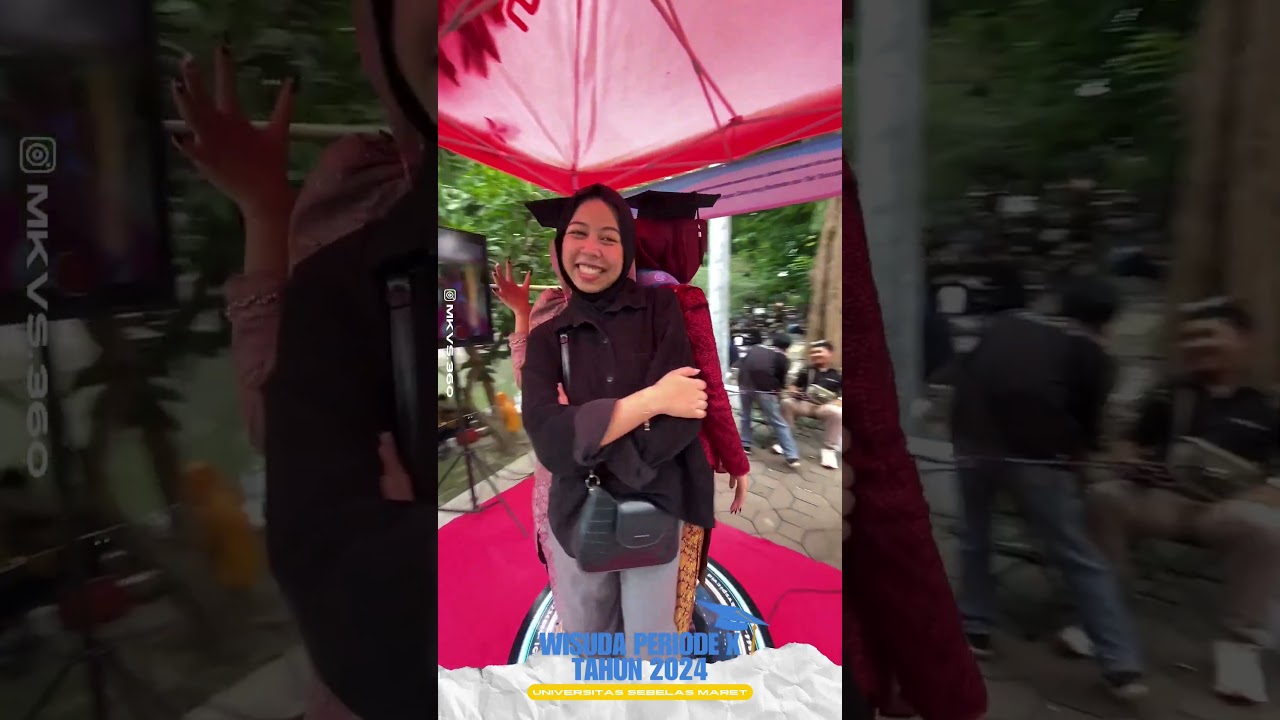 Sewa Video Booth 360 di Universitas PGRI Semarang (UPGRIS)