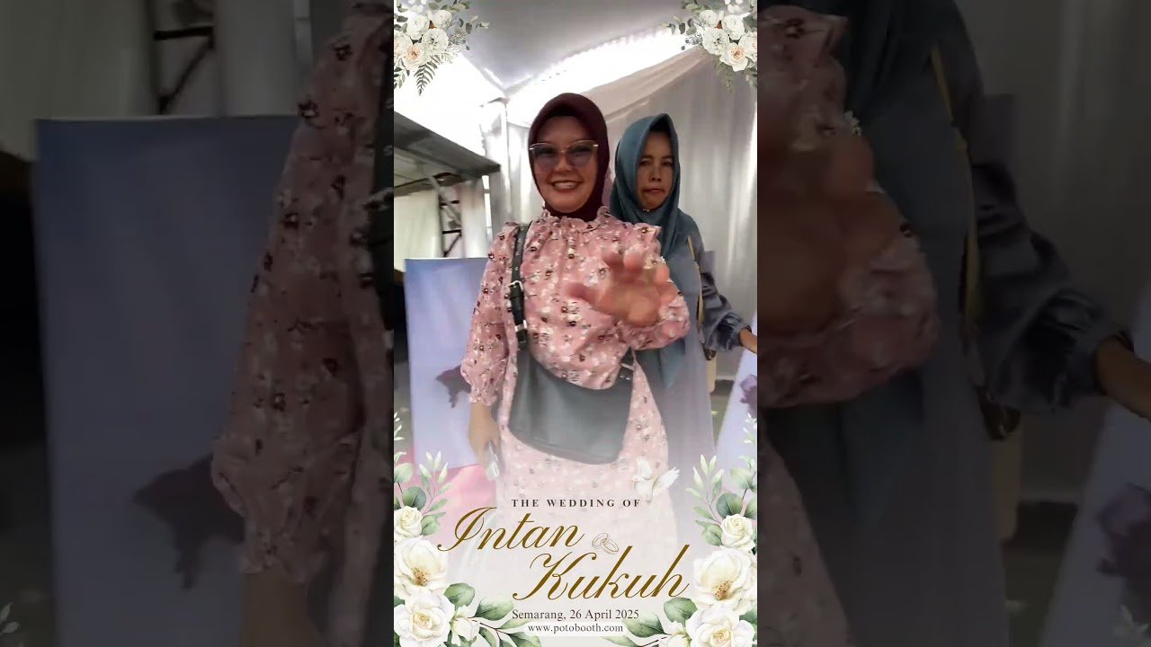 10 Ide Pose Lucu di Video Booth Pernikahan!