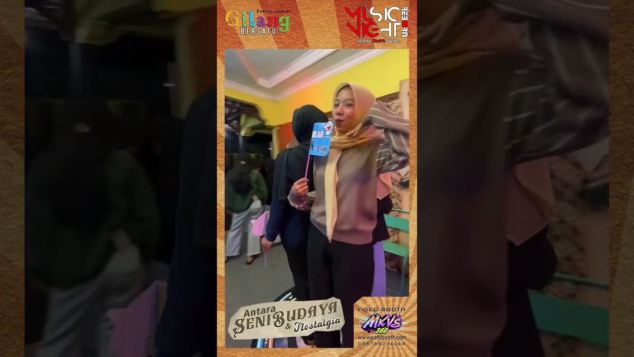 Cara Menyewa Photo Booth untuk Acara Pernikahan, Reuni, & Seminar  Tips dan Keuntungan