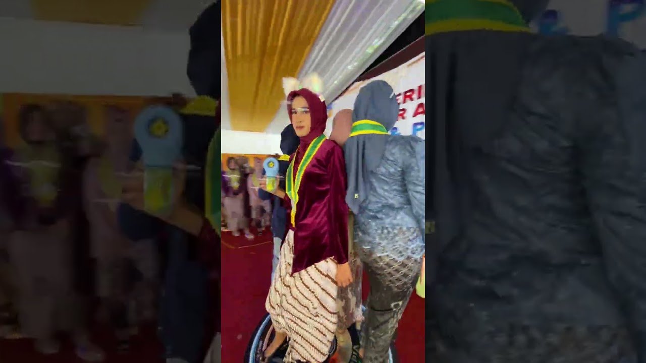 Paket Spinner 360 Wisuda Surabaya 085789234044